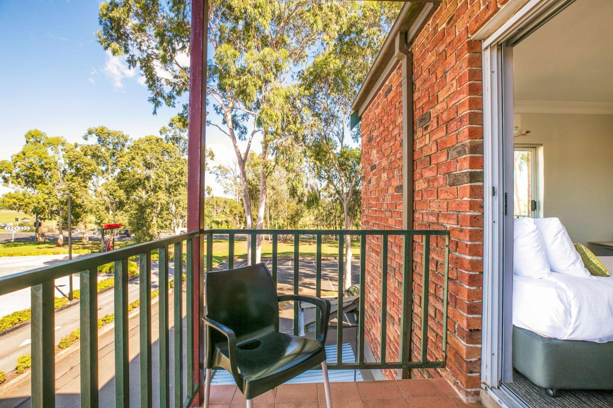 Nightcap At Blue Cattle Dog Hotel Rooty Hill Exterior foto